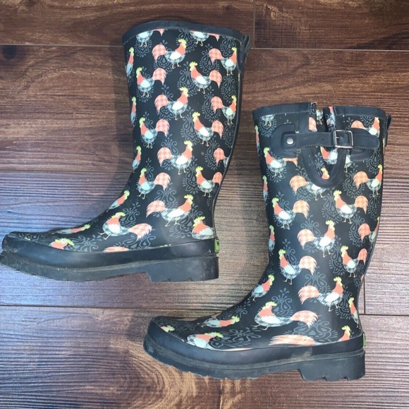 Women's Rooster Print Rain Boots - Picture 2 of 2
